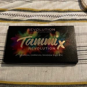 Makeup Revolution X Tammi Eyeshadow Palette